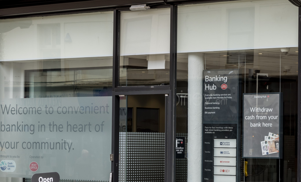 banking hub troon