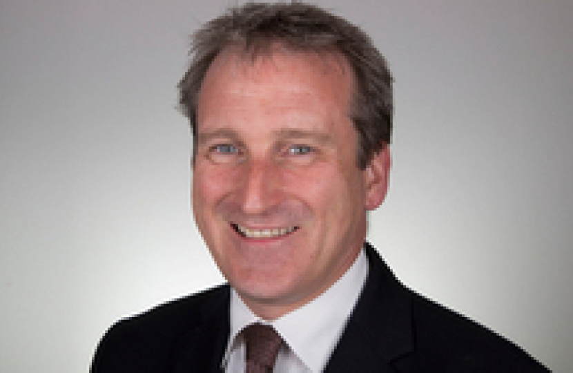 Damian Hinds