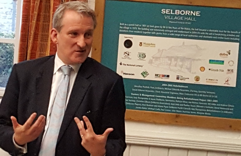 Damian Hinds