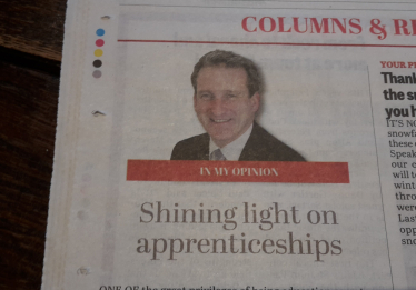 Damian Hinds