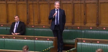 Damian Hinds